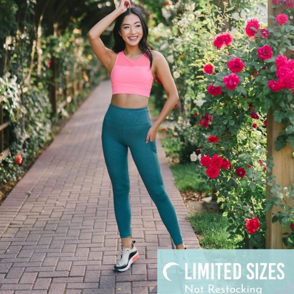 Zyia Dark Teal Light n Tight hi-rise legging 7/8